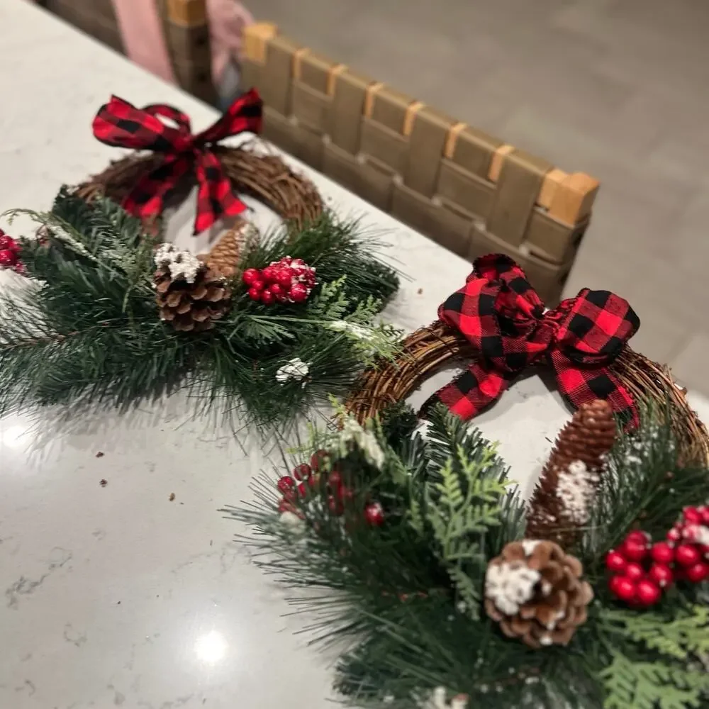 (2) Small Christmas Wreaths - Picture 1 of 7